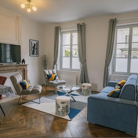 Appartement Refait A Neuf Avec Cachet De L'Ancien Saumur Bagian luar foto